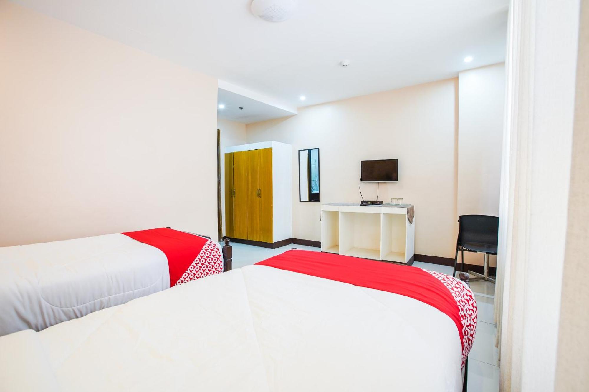 Pototan Oyo 236 Hotel Edmundo מראה חיצוני תמונה