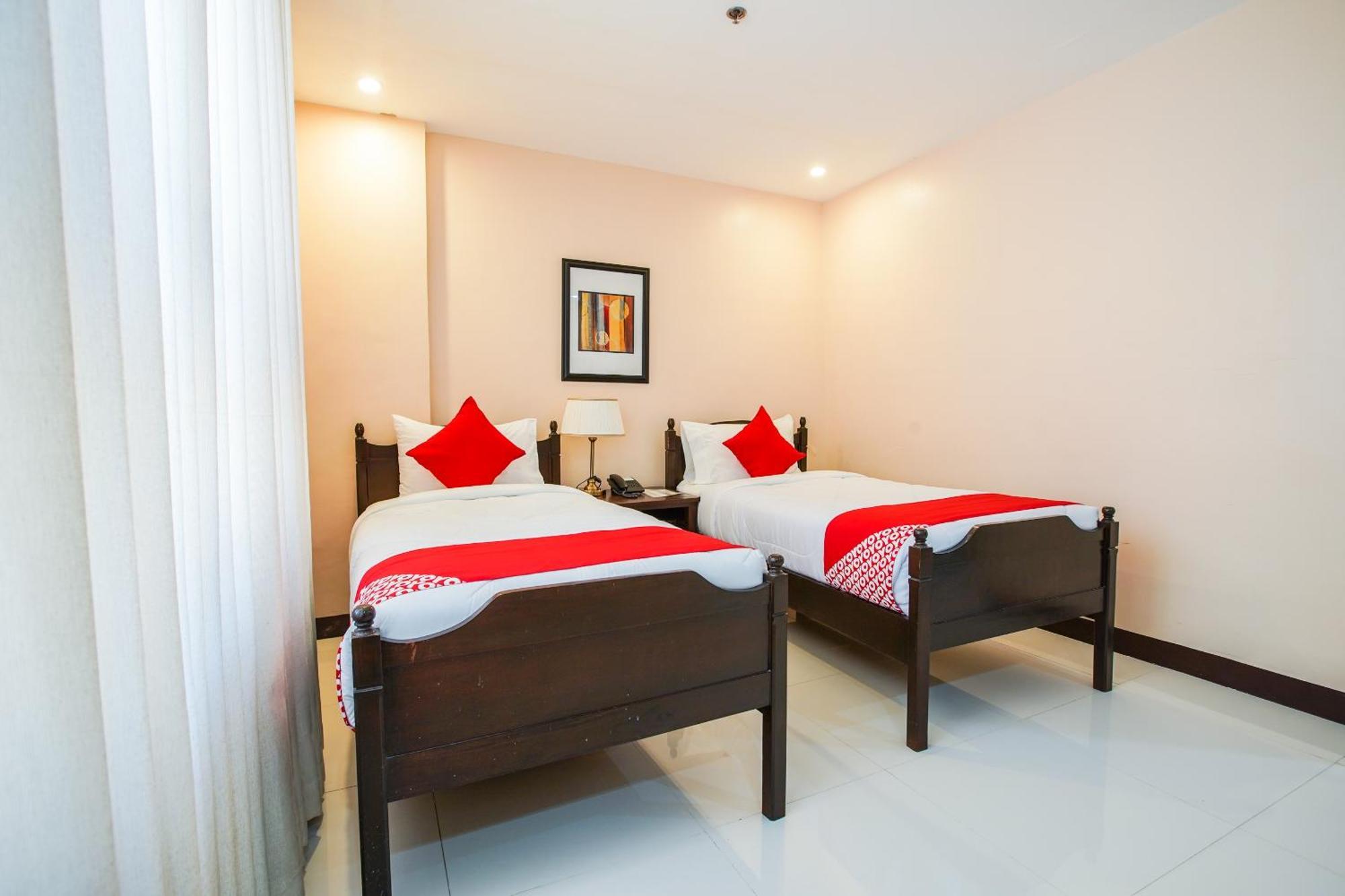 Pototan Oyo 236 Hotel Edmundo מראה חיצוני תמונה