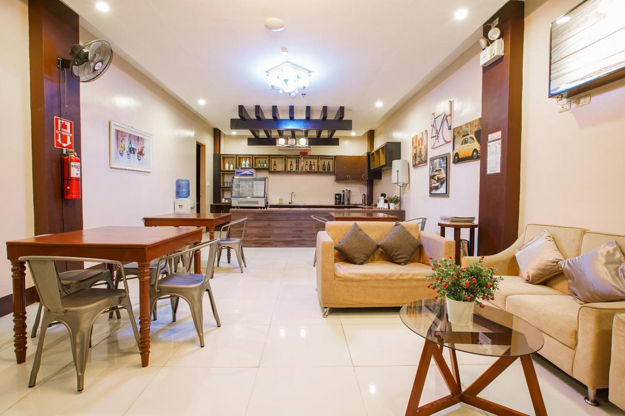 Pototan Oyo 236 Hotel Edmundo מראה חיצוני תמונה